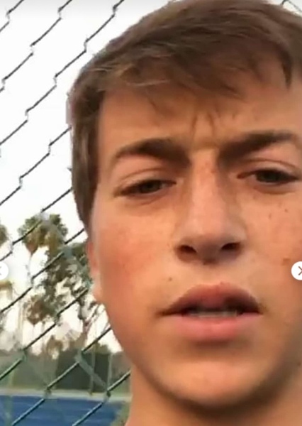 Skyler Gisondo photo