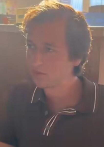 Skyler Gisondo photo