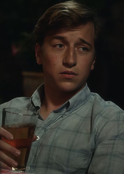 Skyler Gisondo photo