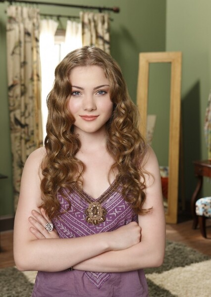 Skyler Samuels photo