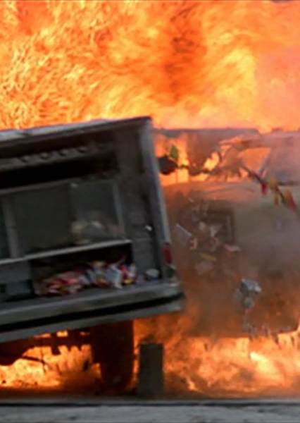 SKYWALKER EXPLOSION 04