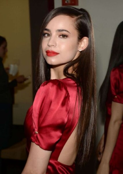 Sofia Carson photo