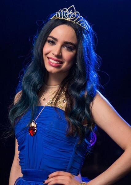 Sofia Carson photo