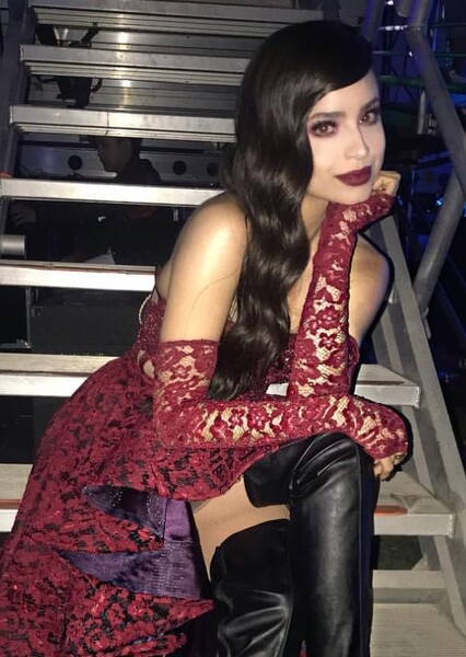 Sofia Carson photo