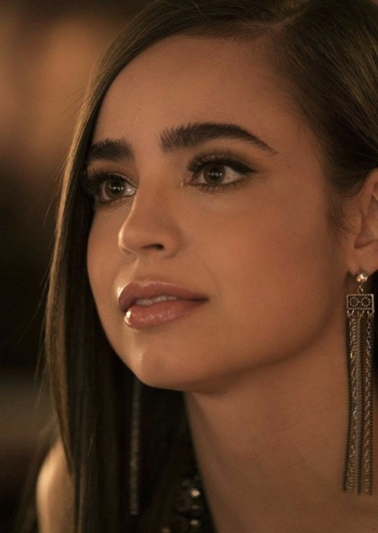 Sofia Carson photo