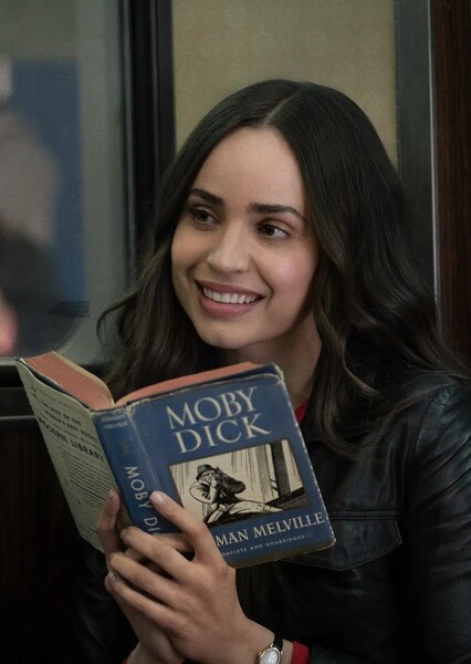 Sofia Carson photo