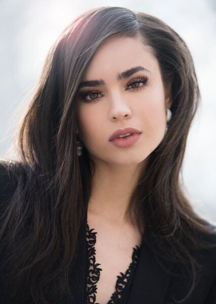 Sofia Carson photo