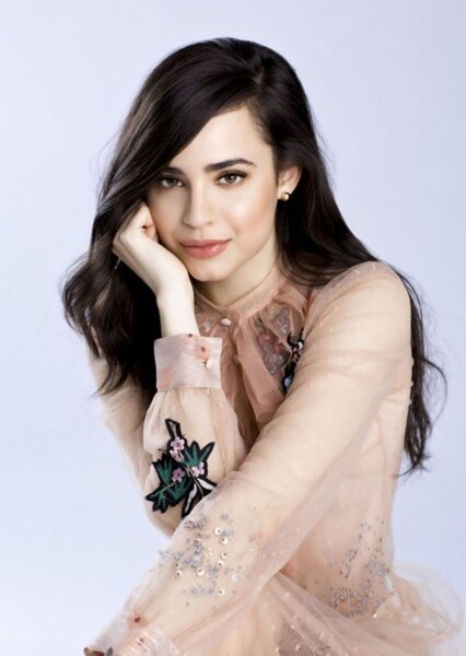 Sofia Carson photo