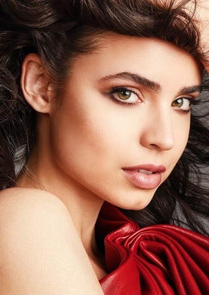 Sofia Carson photo