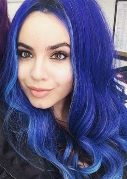 Sofia Carson photo