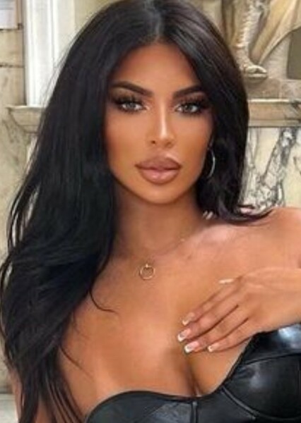 Sofia London photo