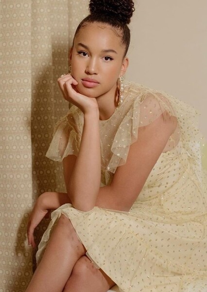 Sofia Wylie photo