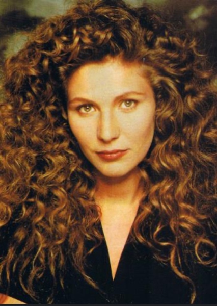 Solveig Dommartin photo