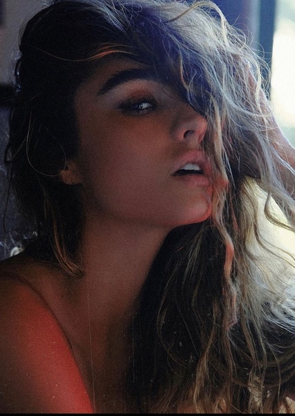 Sommer Ray photo