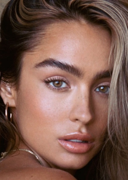 Sommer Ray photo