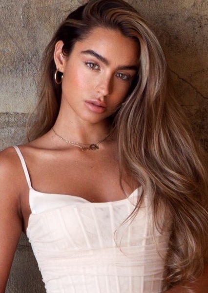 Sommer Ray photo