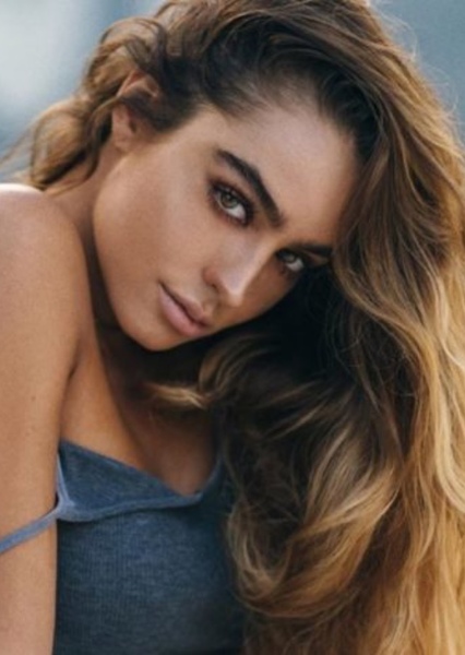 Sommer Ray photo
