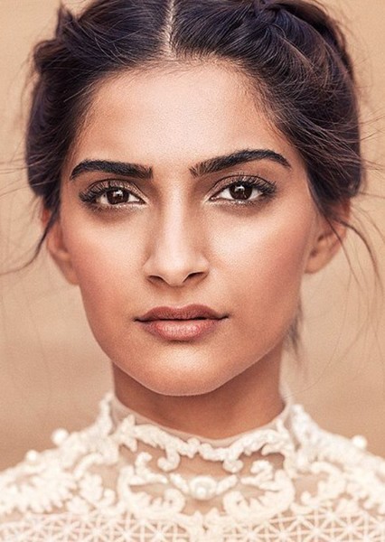 Sonam Kapoor Ahuja photo