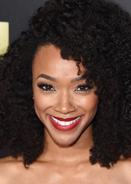 Sonequa martin green photo