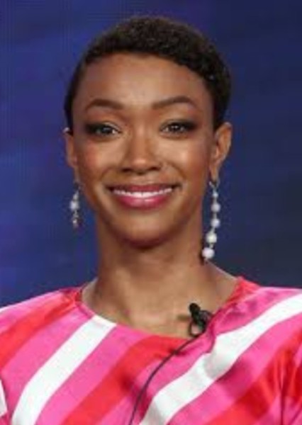 Sonequa Martin-Green photo