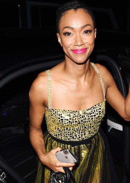 Sonequa Martin-Green photo