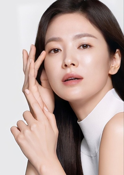 Song Hye-kyo photo