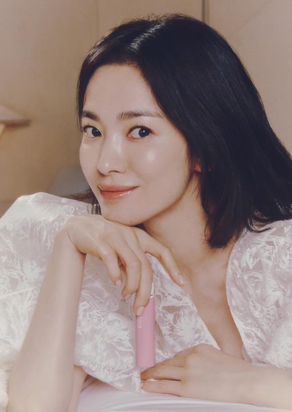 Song Hye-kyo photo