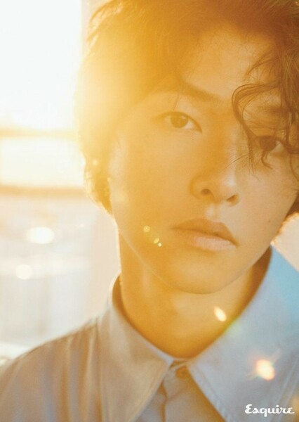 Song Joong-ki photo