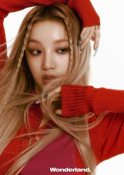 Song Yuqi photo