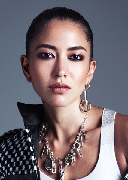 Sonoya Mizuno photo
