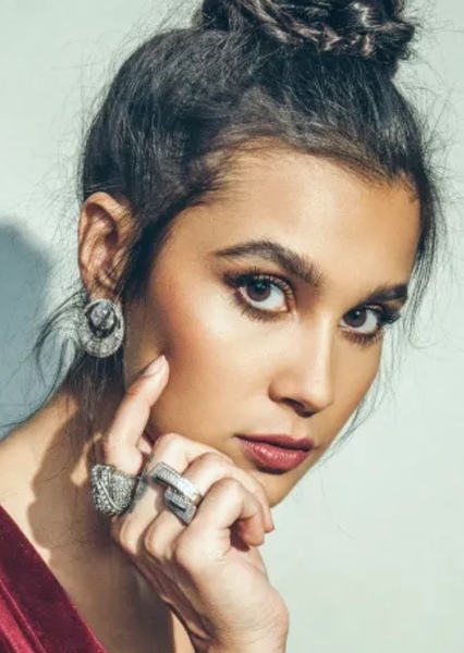 Sophia Ali photo