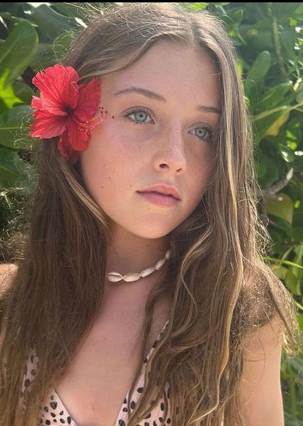 Sophia Crouch photo