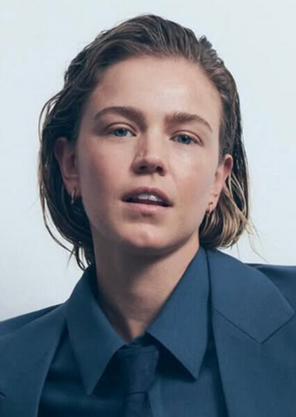 Sophia Forrest photo