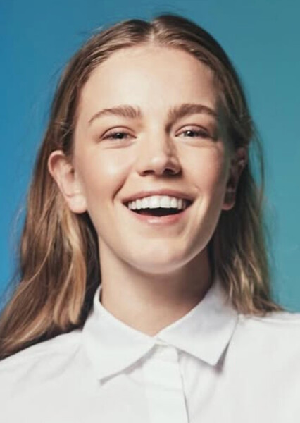 Sophia Forrest photo