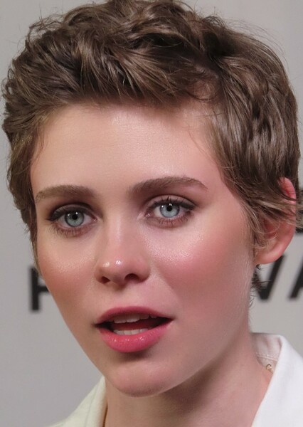 Sophia Lillis photo