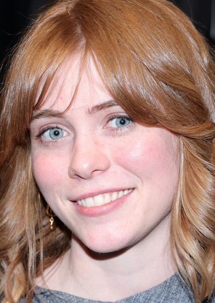 Sophia Lillis photo