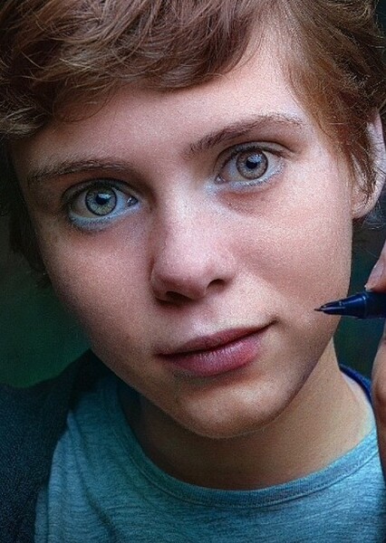 Sophia Lillis photo