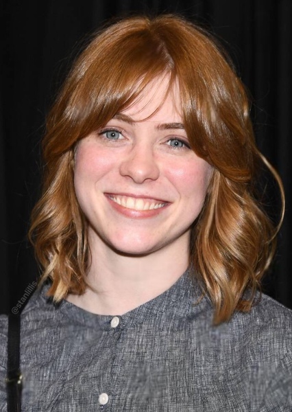 Sophia Lillis photo