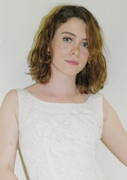 Sophia Lillis photo
