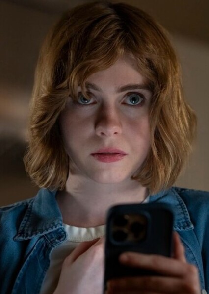 Sophia Lillis photo