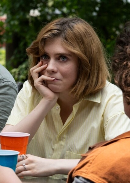 Sophia Lillis photo