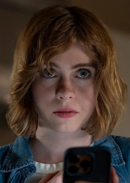 Sophia Lillis photo