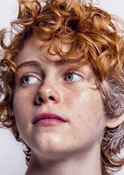Sophia Lillis photo