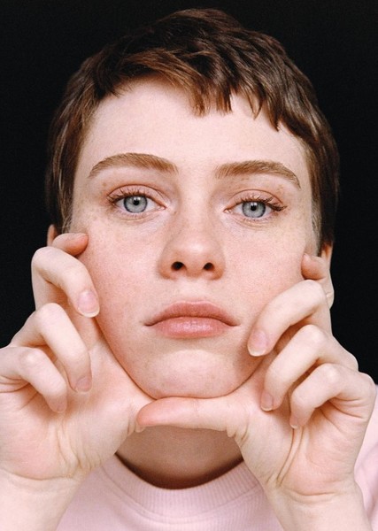 Sophia Lillis photo