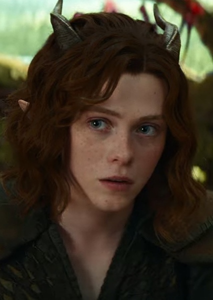Sophia Lillis photo