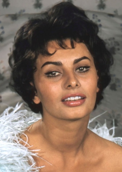 Sophia Loren photo