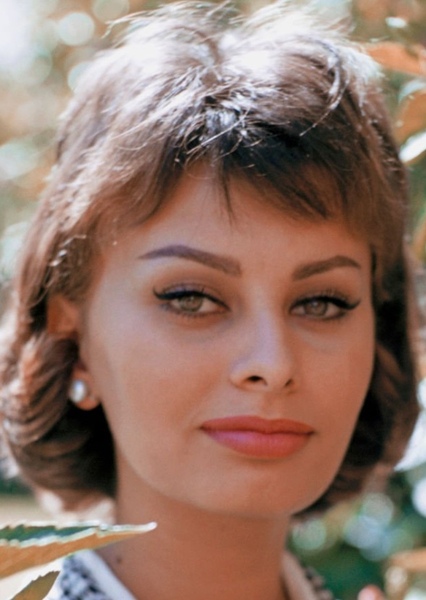 Sophia Loren photo