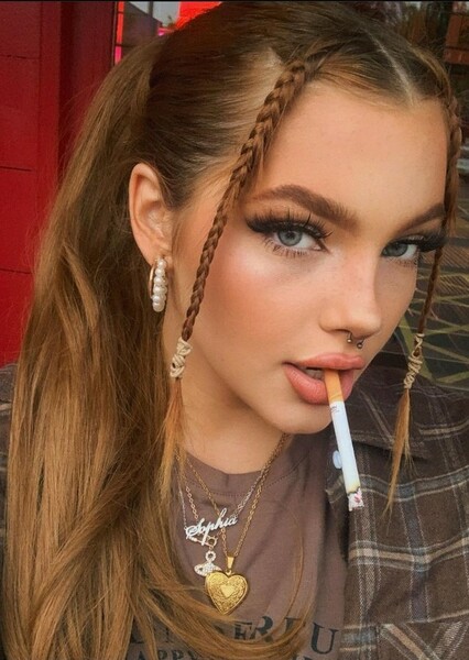 Sophia Mitchell photo