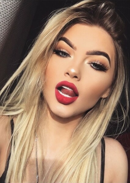 Sophia Mitchell photo