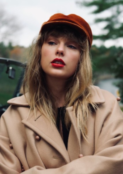 Sophia Stark photo